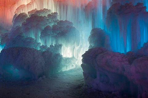 Archillect ID 392481