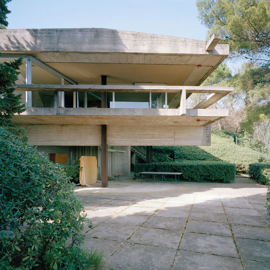 Archillect ID 392675