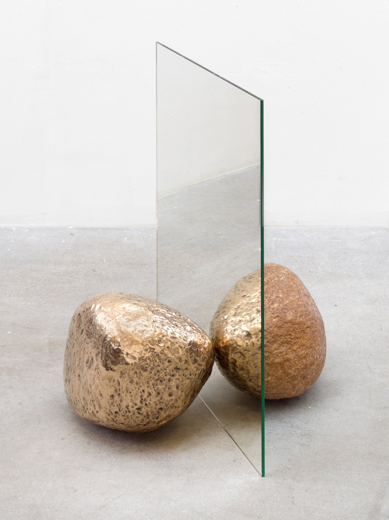 Archillect ID 392848