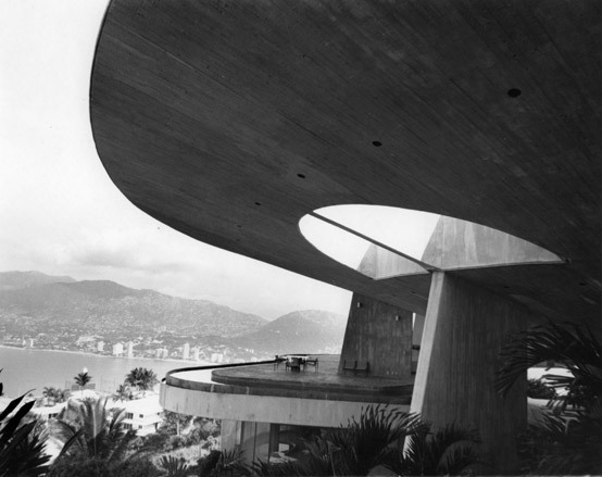 Archillect ID 392852