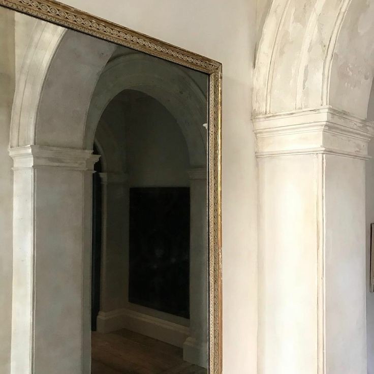 Archillect ID 393066