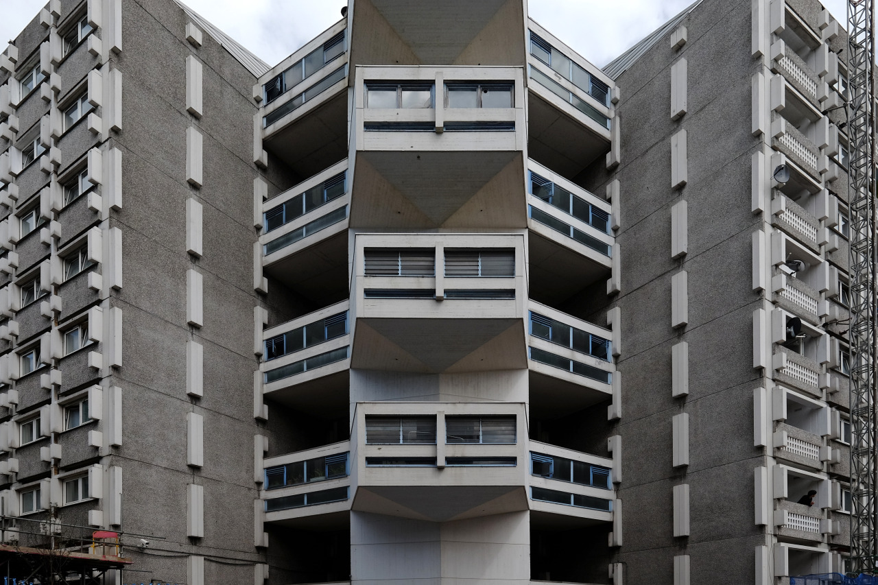 Archillect ID 393091