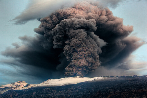 Archillect ID 393454