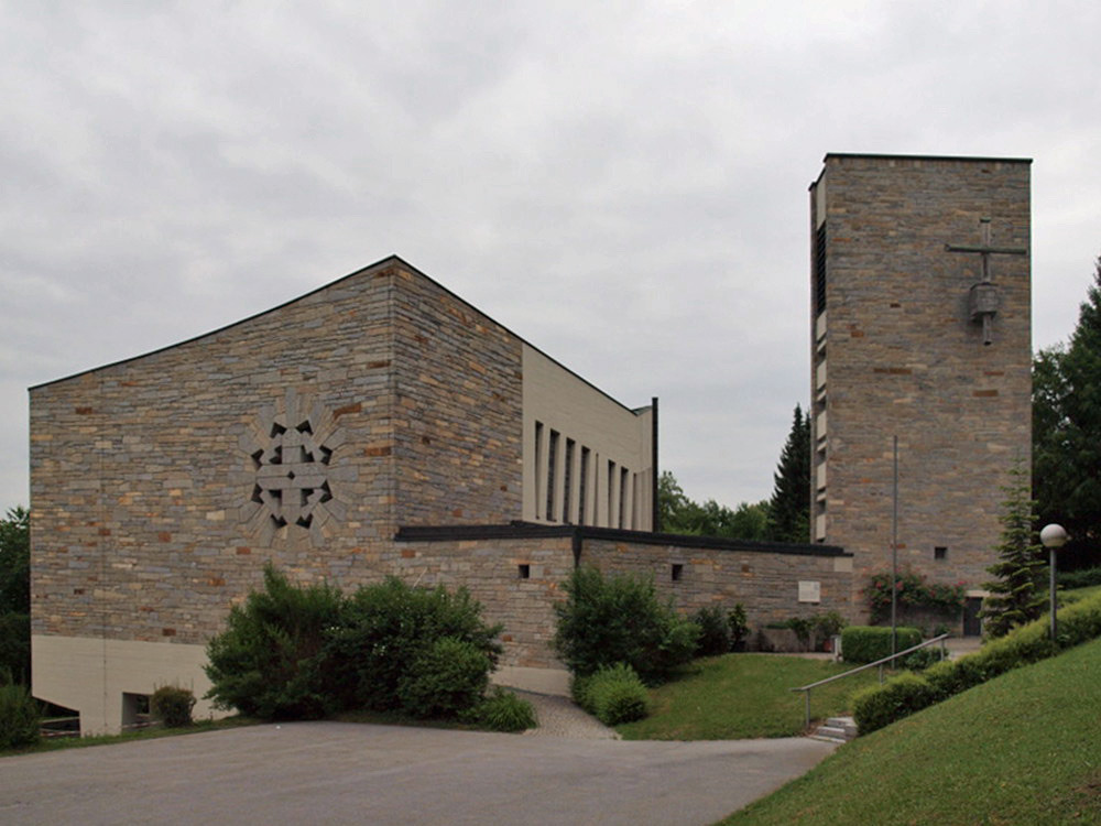 Archillect ID 393515