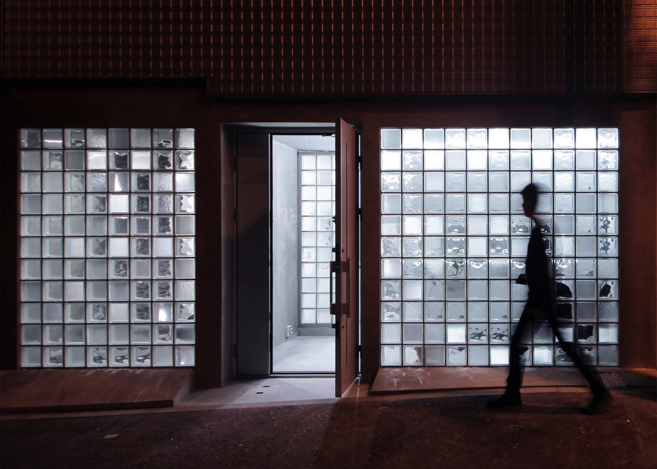 Archillect ID 393653