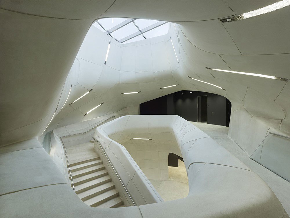 Archillect ID 393716