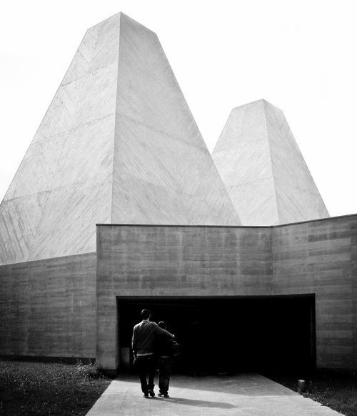 Archillect ID 393763