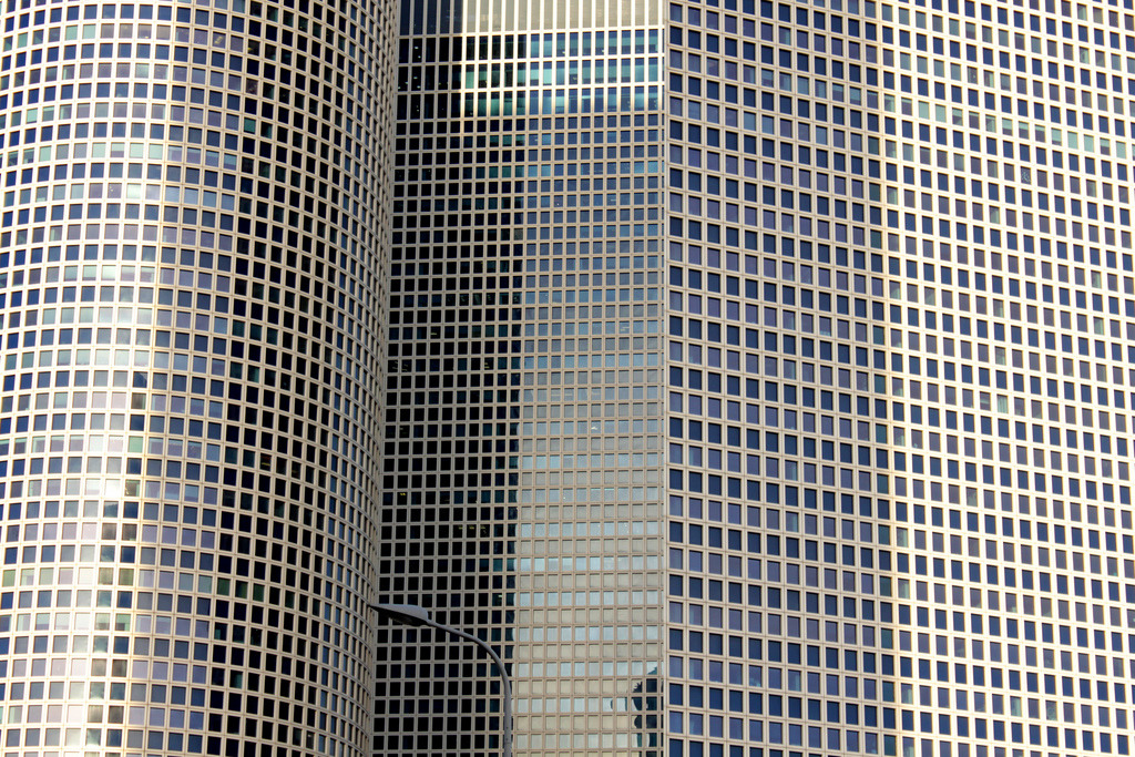 Archillect ID 393794