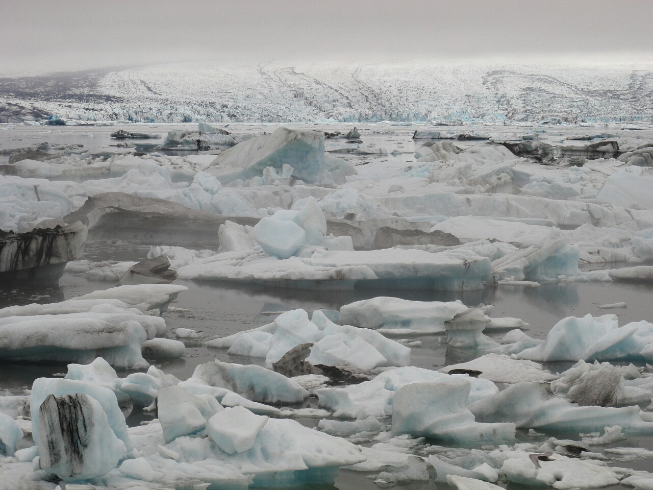 Archillect ID 393885