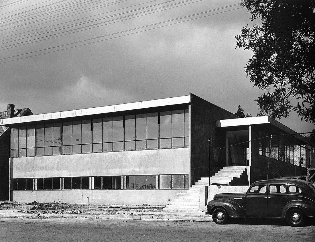 Archillect ID 393917