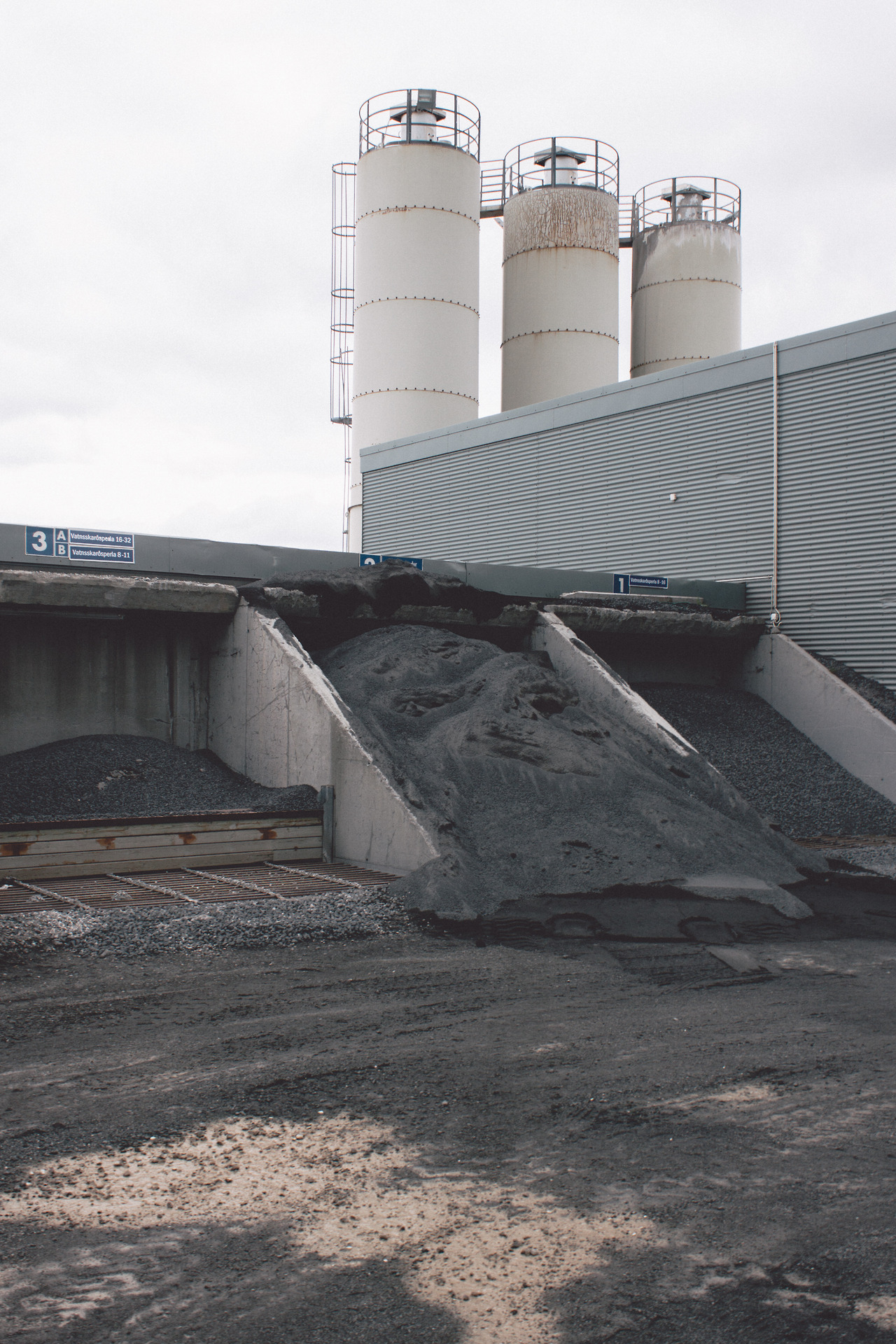 Archillect ID 393958