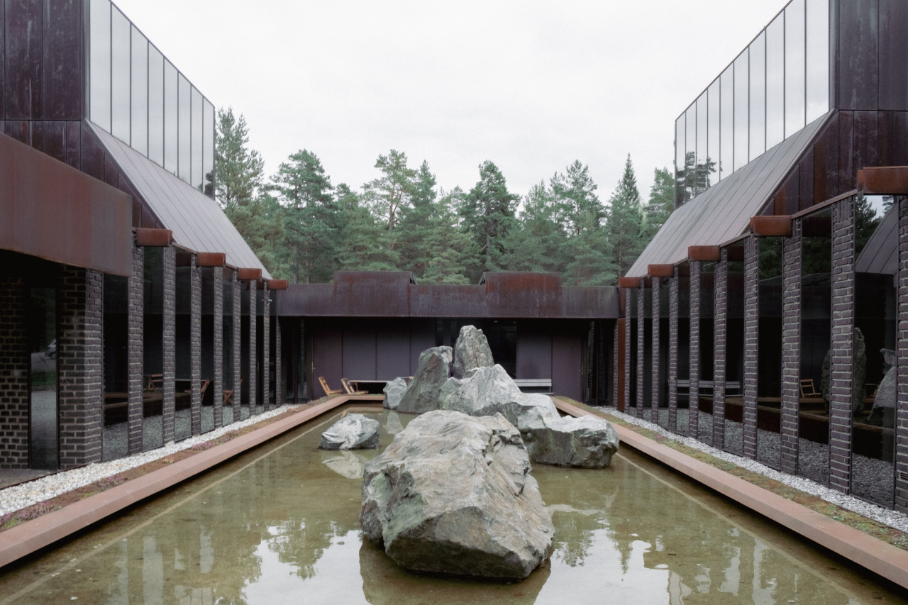 Archillect ID 394002