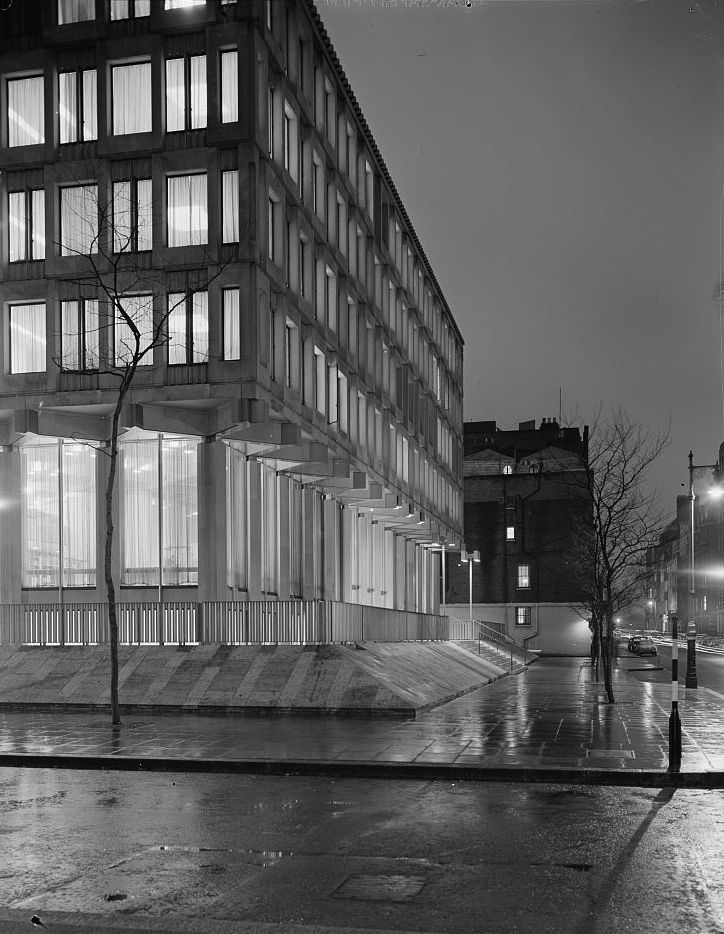 Archillect ID 394011