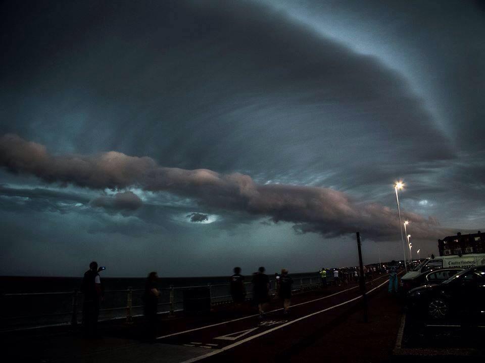 Archillect ID 394045