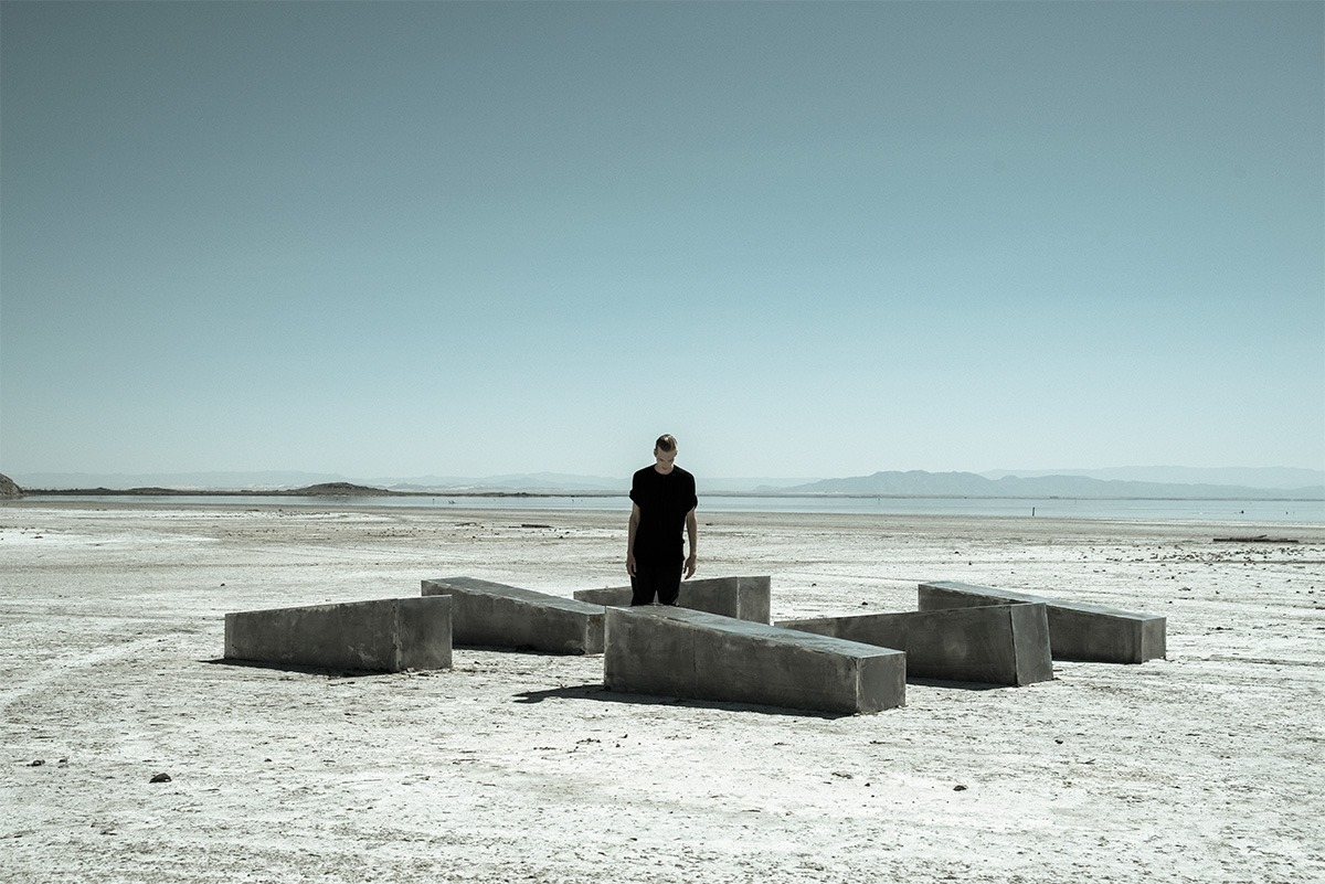 Archillect ID 394117