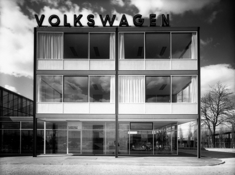 Archillect ID 394164