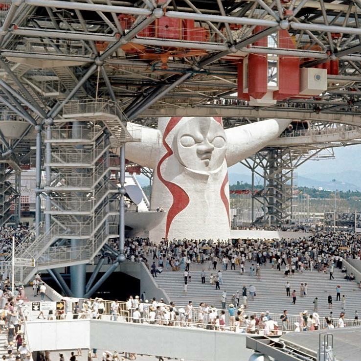 Archillect ID 394178