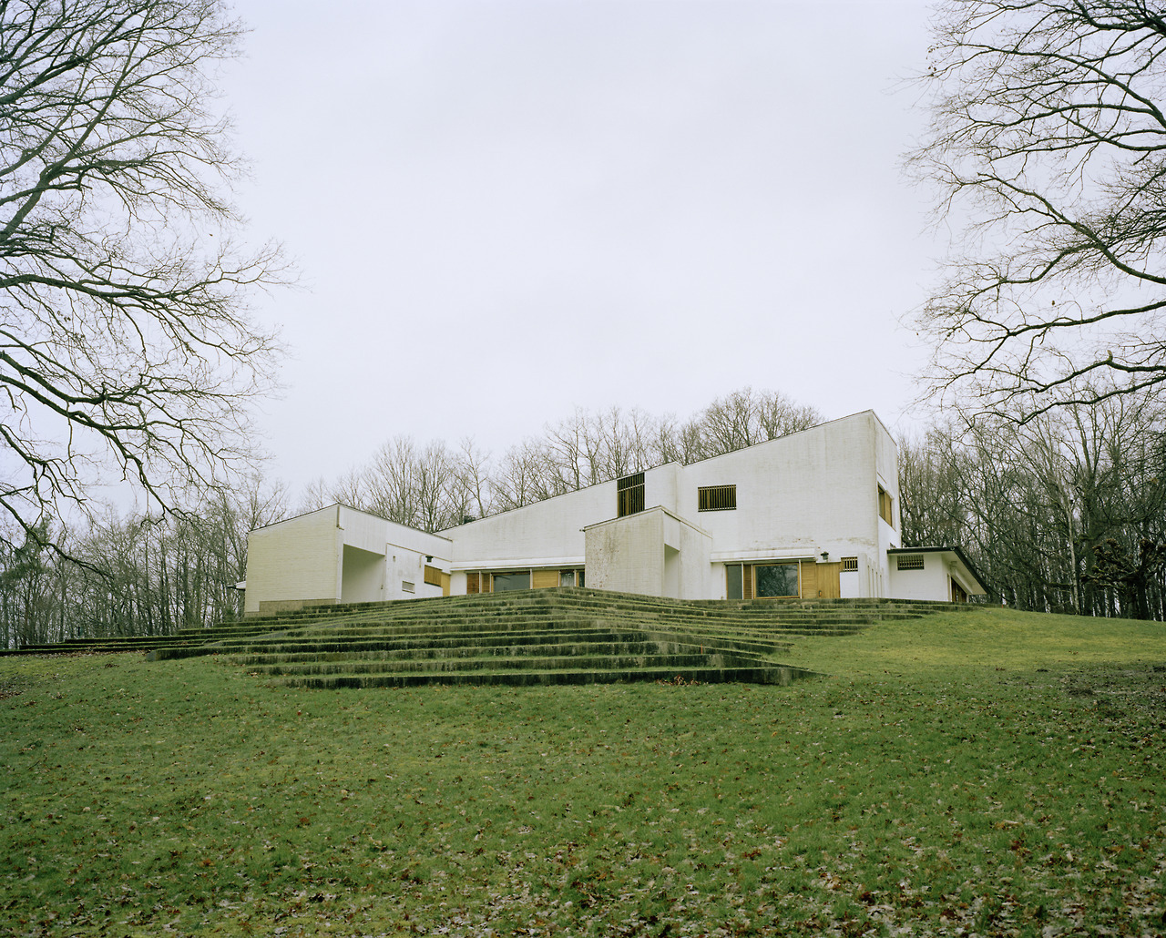 Archillect ID 394184