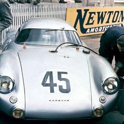 Archillect ID 394404