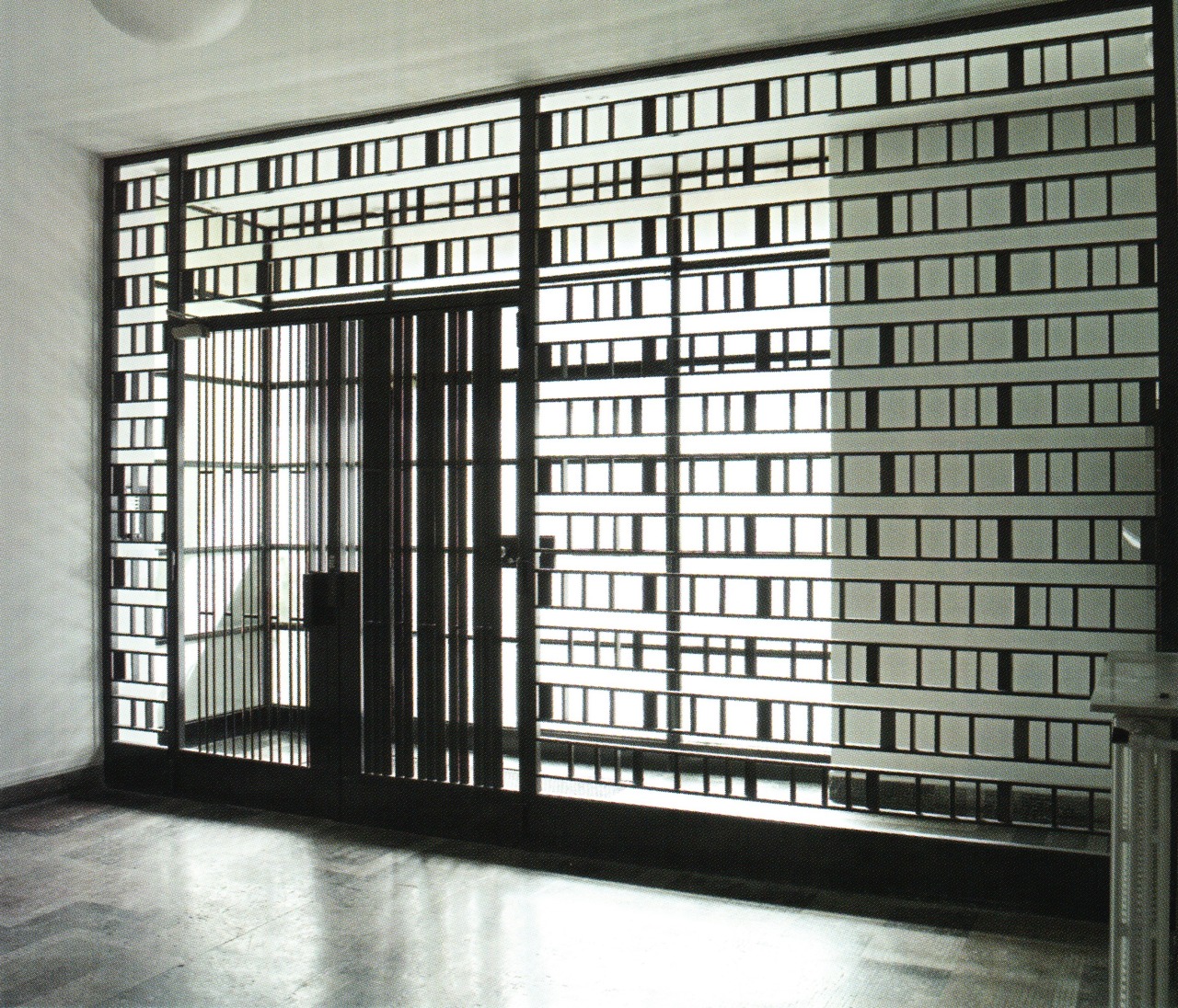 Archillect ID 394410