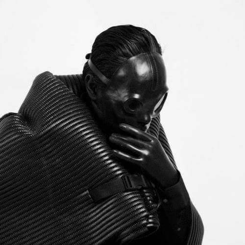 Archillect ID 394425