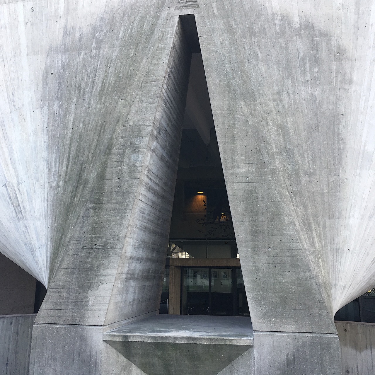 Archillect ID 394499