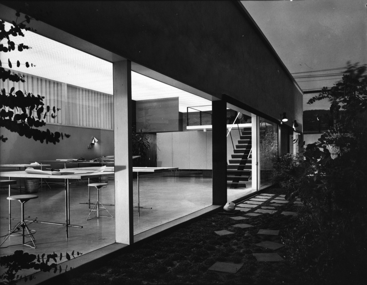 Archillect ID 394505