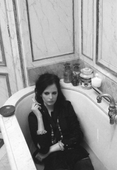 Archillect ID 394519