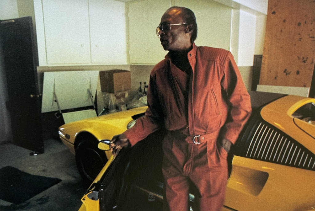 Archillect ID 394533