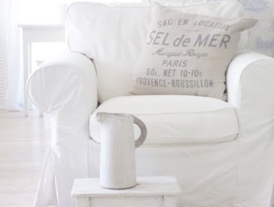 Archillect ID 394556