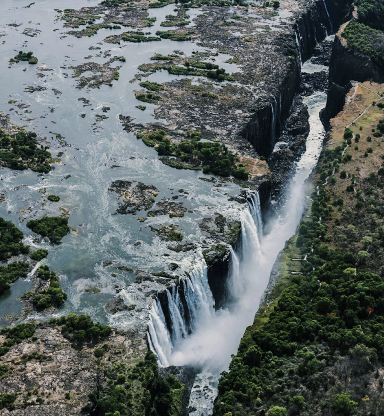 Archillect ID 394680