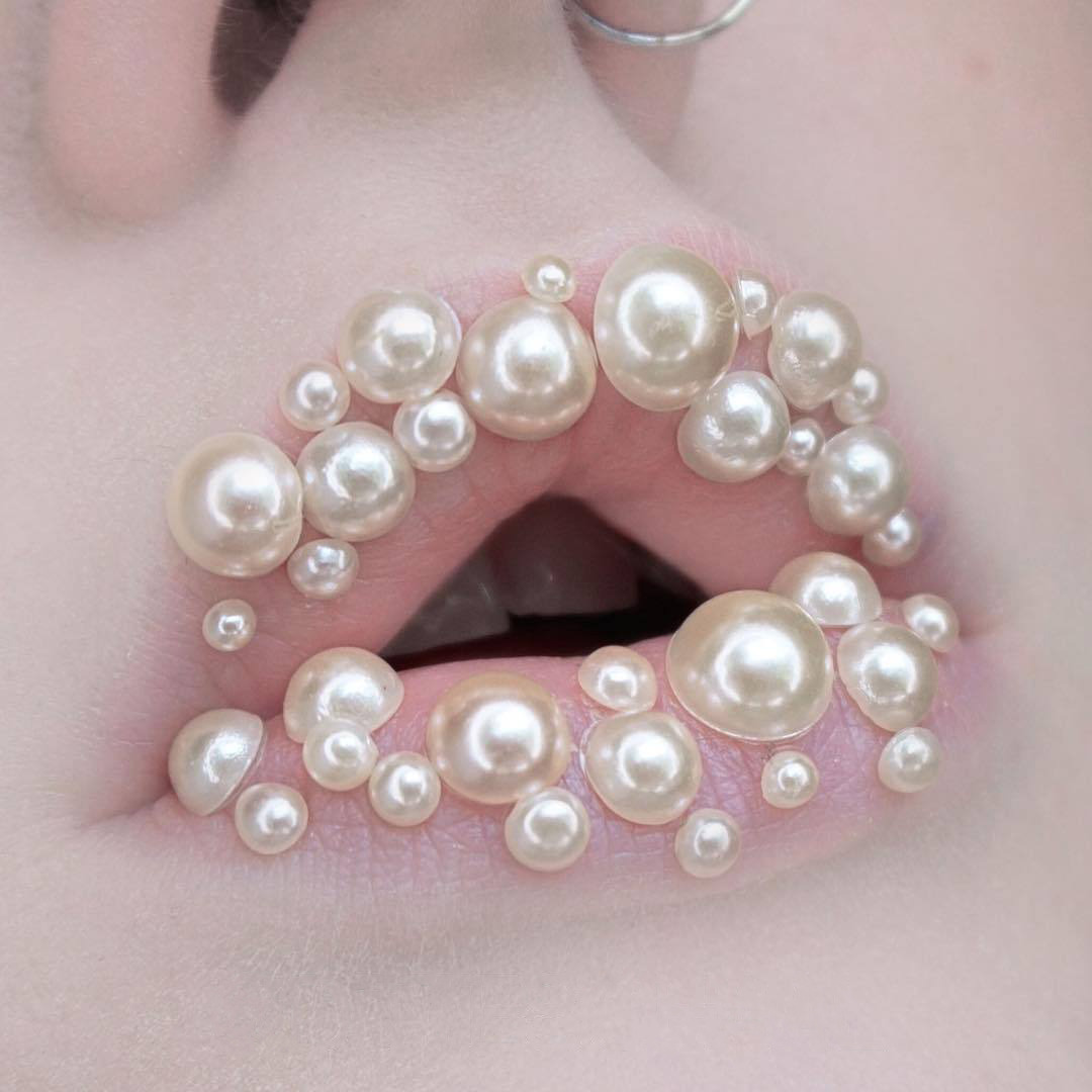 Archillect ID 394732