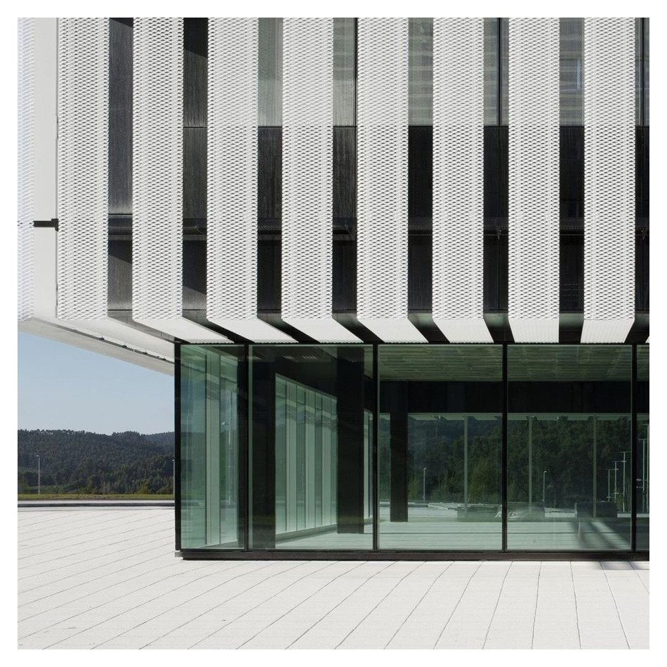 Archillect ID 394757