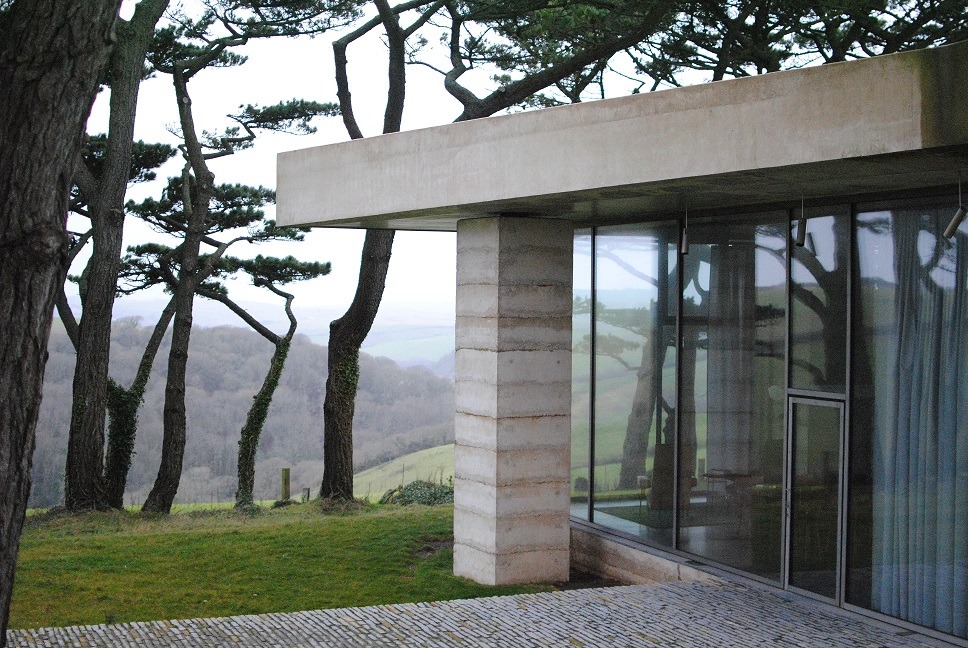 Archillect ID 394816