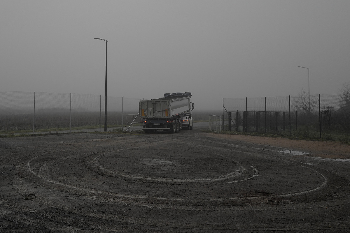 Archillect ID 394939