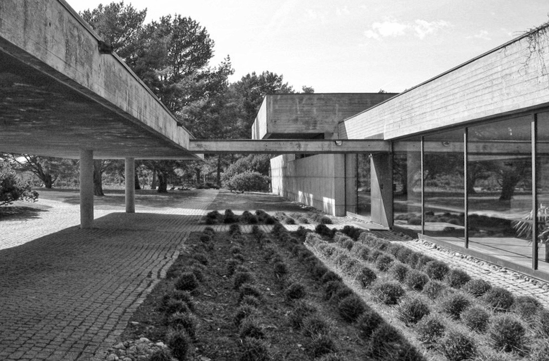 Archillect ID 394963