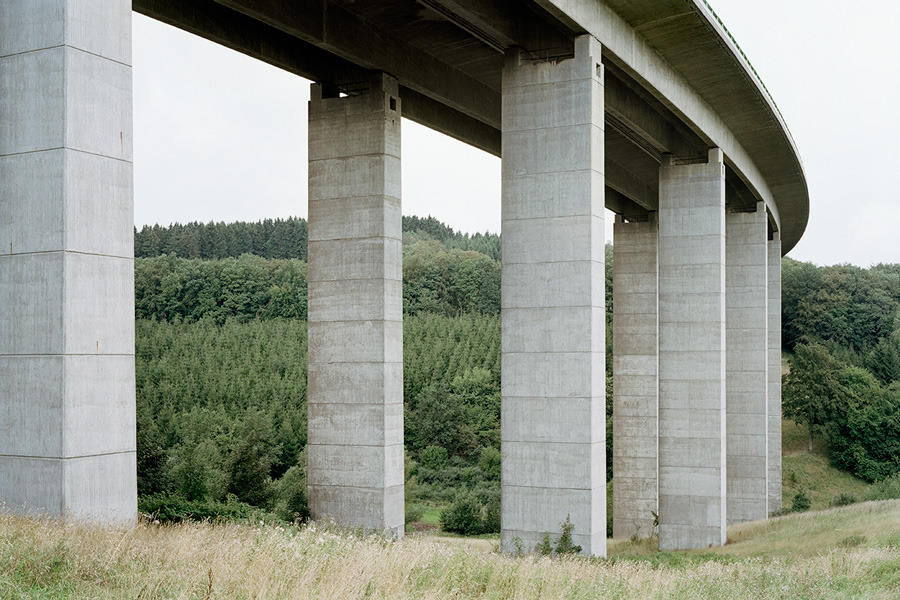 Archillect ID 395000