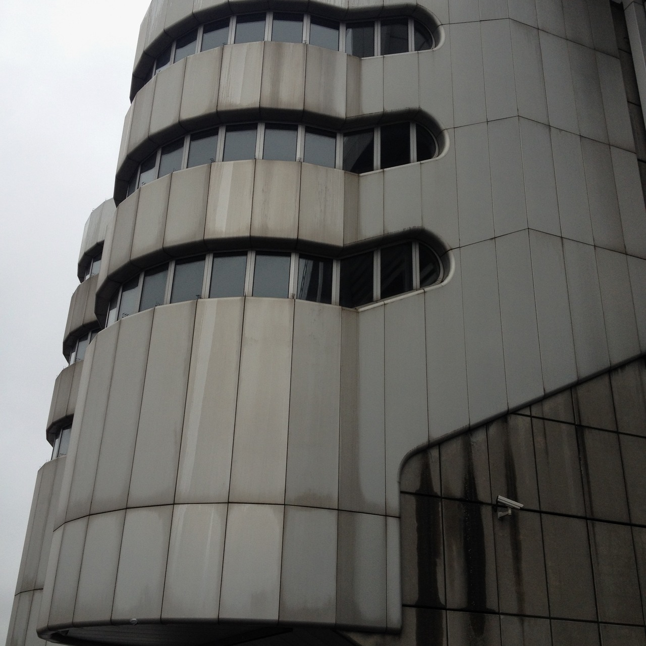 Archillect ID 395255