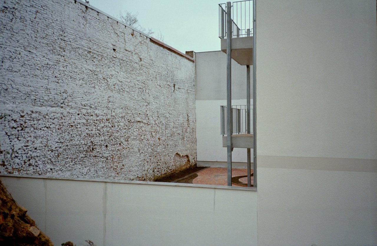 Archillect ID 395259