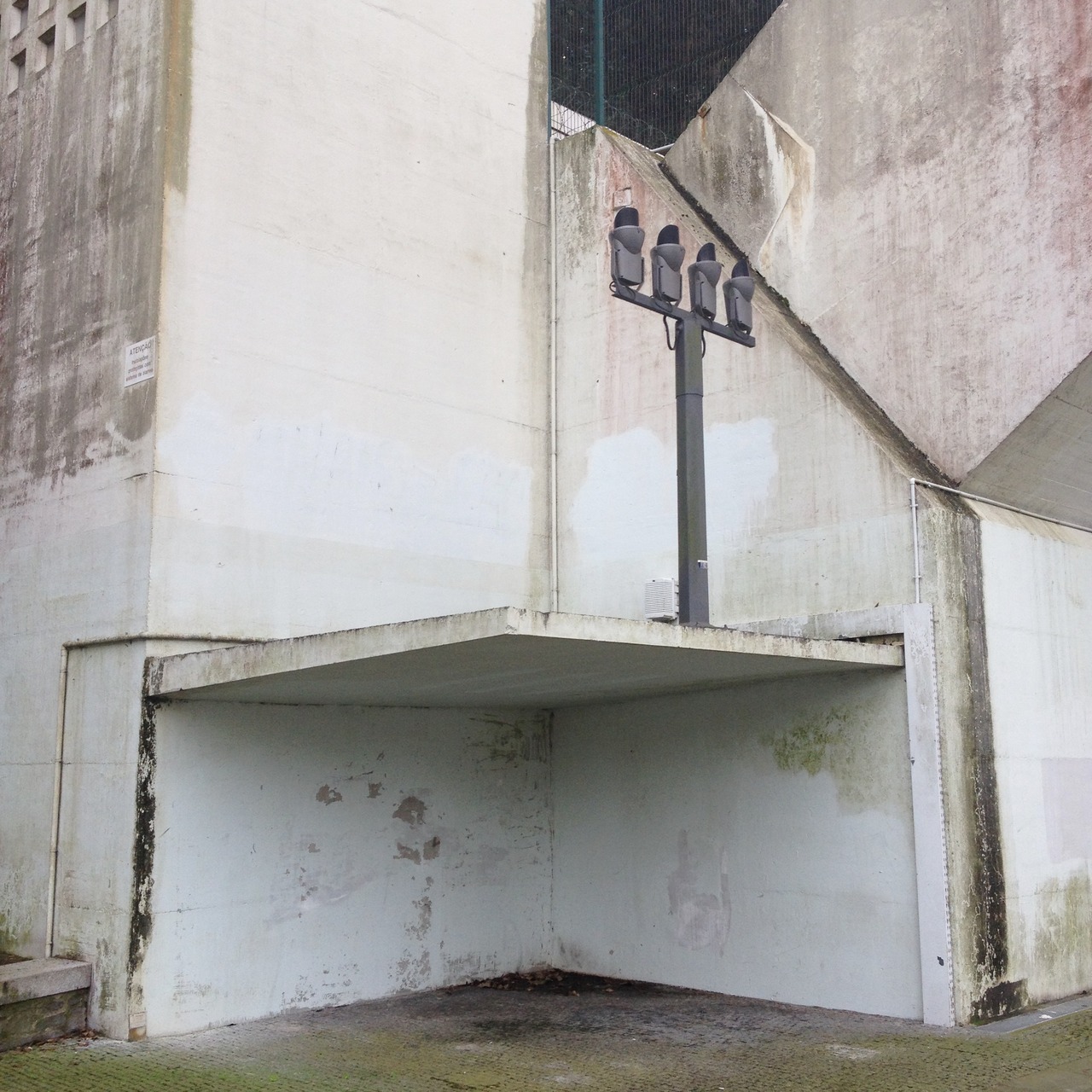 Archillect ID 395270