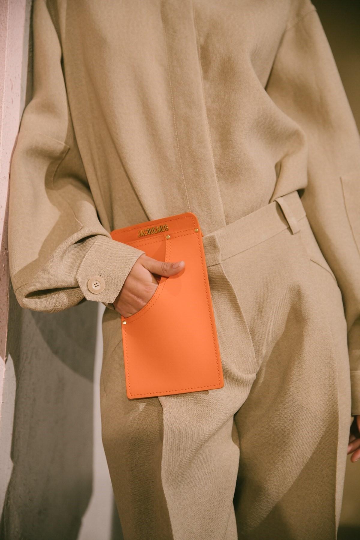 Archillect ID 395332