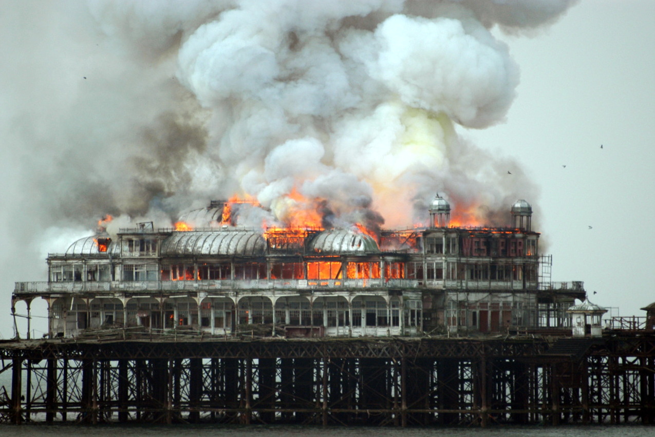 Archillect ID 395335