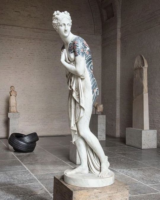 Archillect ID 395388