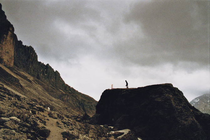 Archillect ID 395629