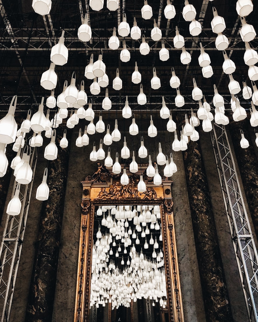 Archillect ID 395646