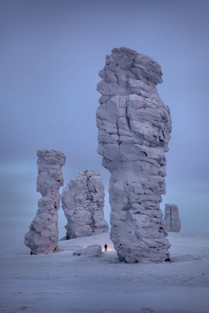 Archillect ID 395704