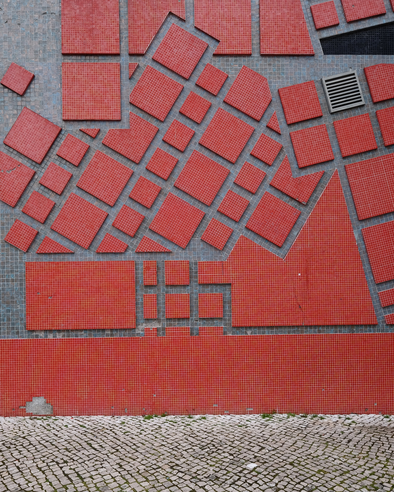 Archillect ID 395708