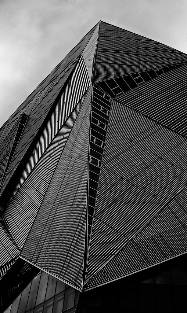 Archillect ID 395714