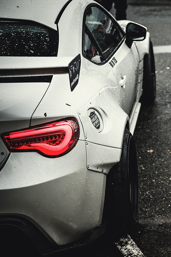 Archillect ID 395745