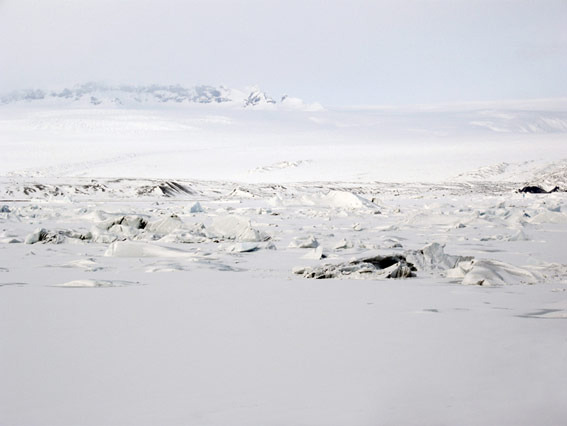 Archillect ID 395760